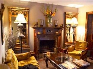 Guest house The Ambassador Heathrow 3*