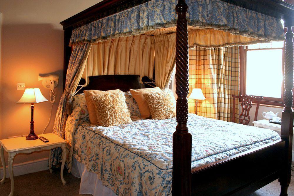 The Ambassador Heathrow 3* Hillingdon