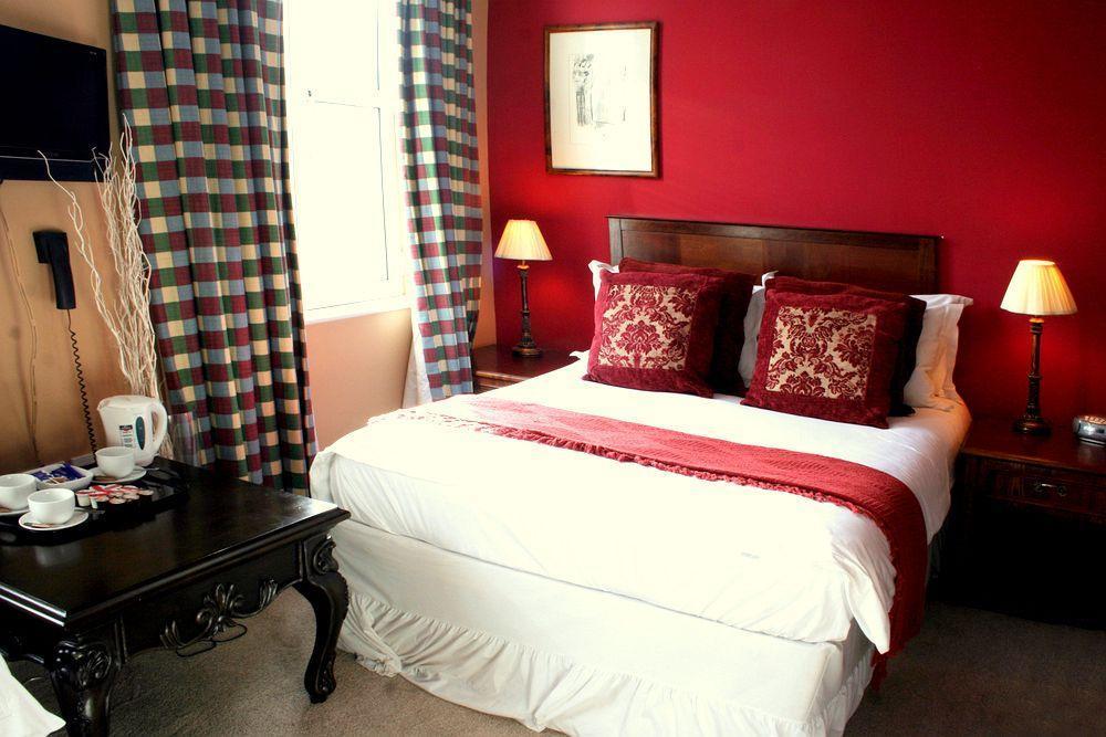 The Ambassador Heathrow Guest house Hillingdon