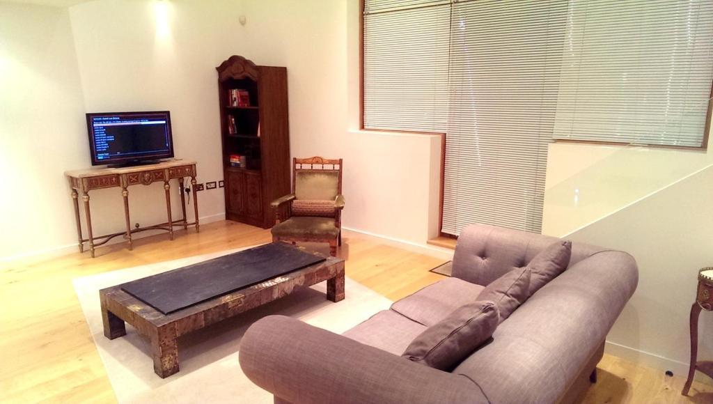 The Ambassador Heathrow 3*