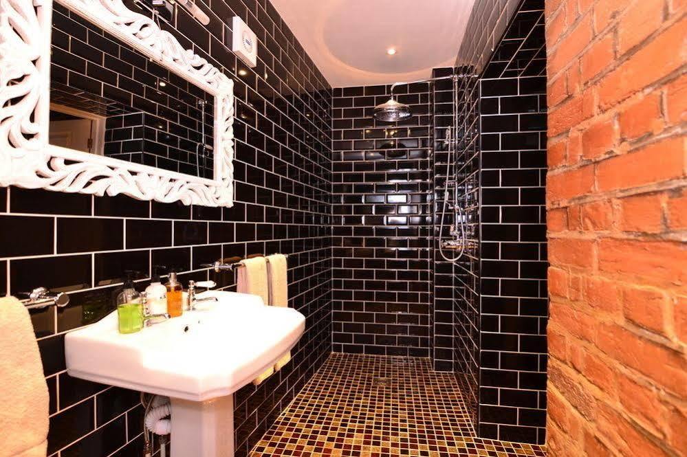 The Ambassador Heathrow Guest house 3*