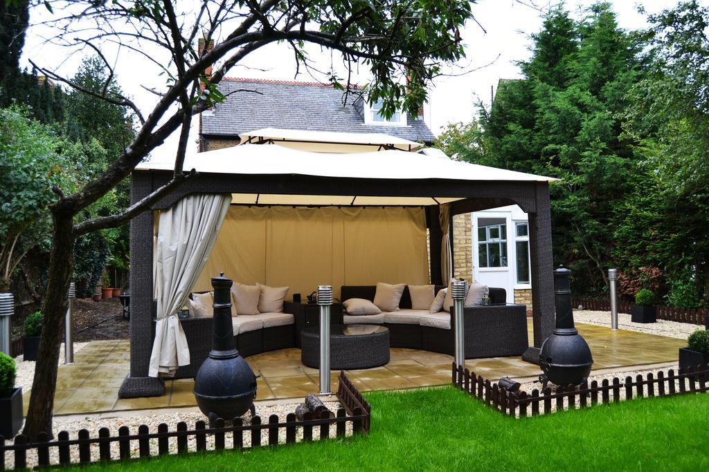 The Ambassador Heathrow 3*